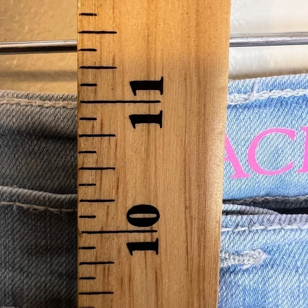 The Children’s Place Light Wash Denim Straight Leg Jeans Girls Casual Comfort 14